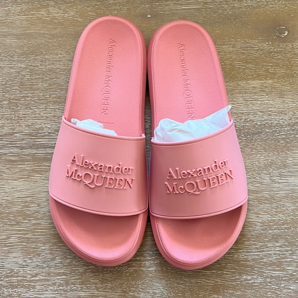 Alexander McQueen Logo Slide Sandal Pastel Pink Size 38.5EU - Picture 2 of 5